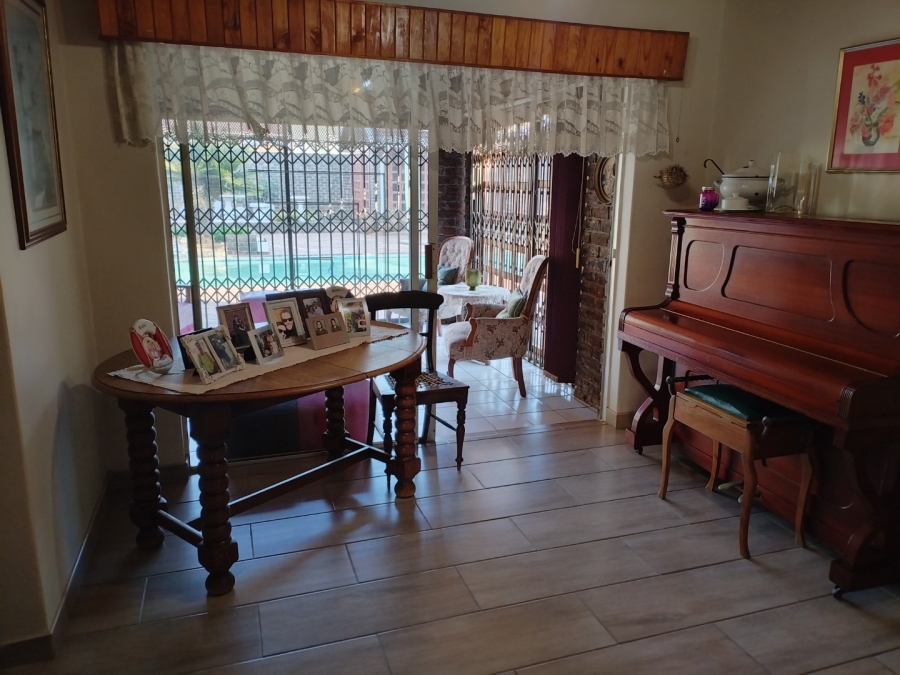 3 Bedroom Property for Sale in Daggafontein Gauteng