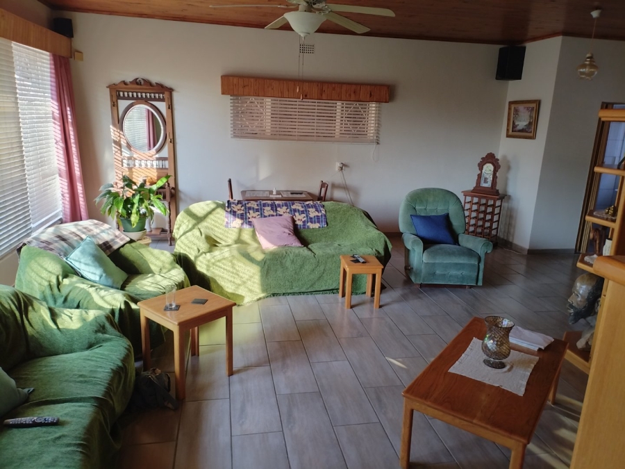 3 Bedroom Property for Sale in Daggafontein Gauteng