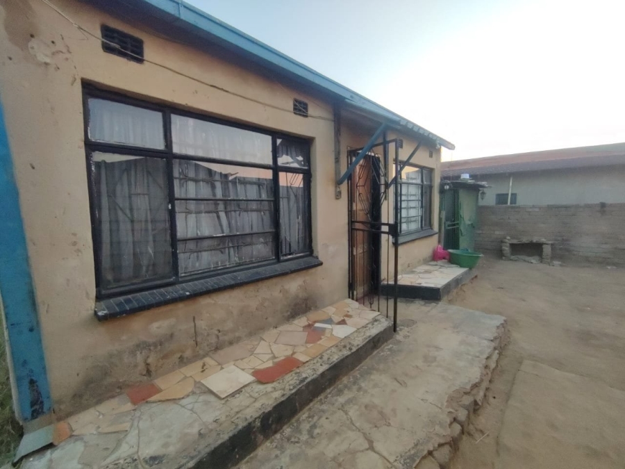 1 Bedroom Property for Sale in Kingsway Gauteng
