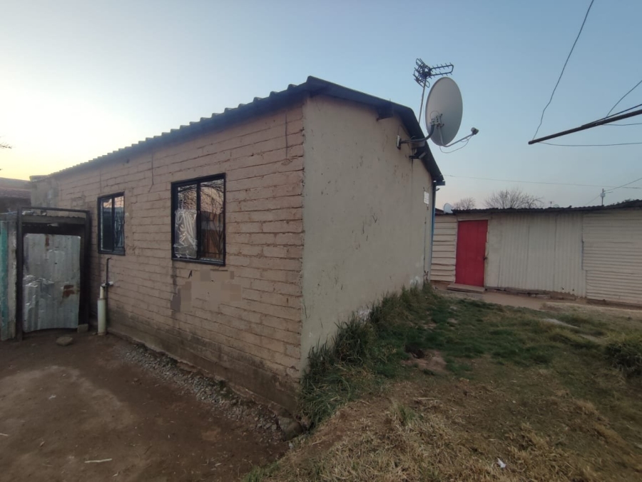 1 Bedroom Property for Sale in Kingsway Gauteng