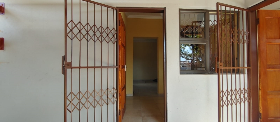To Let  Bedroom Property for Rent in Pretoria Gardens Gauteng