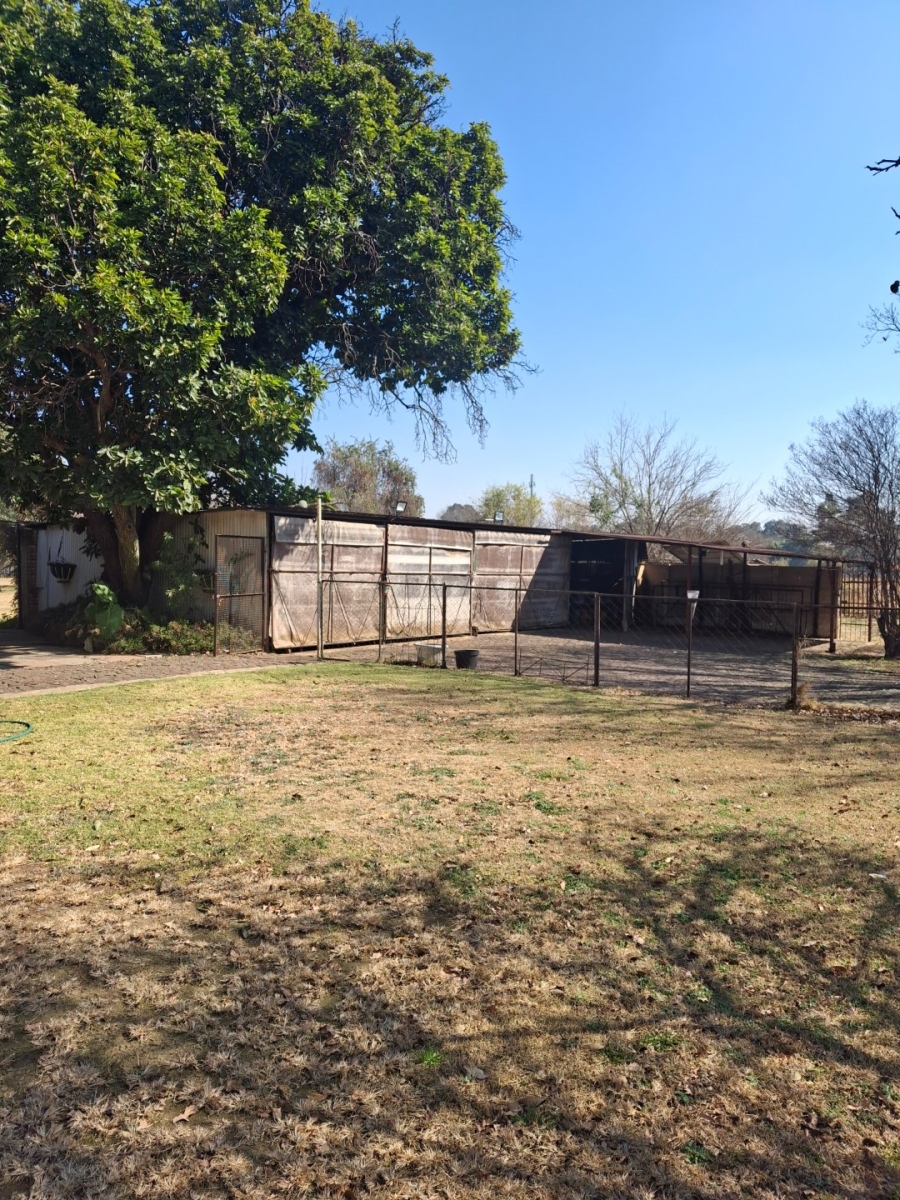 3 Bedroom Property for Sale in Cloverdene Gauteng