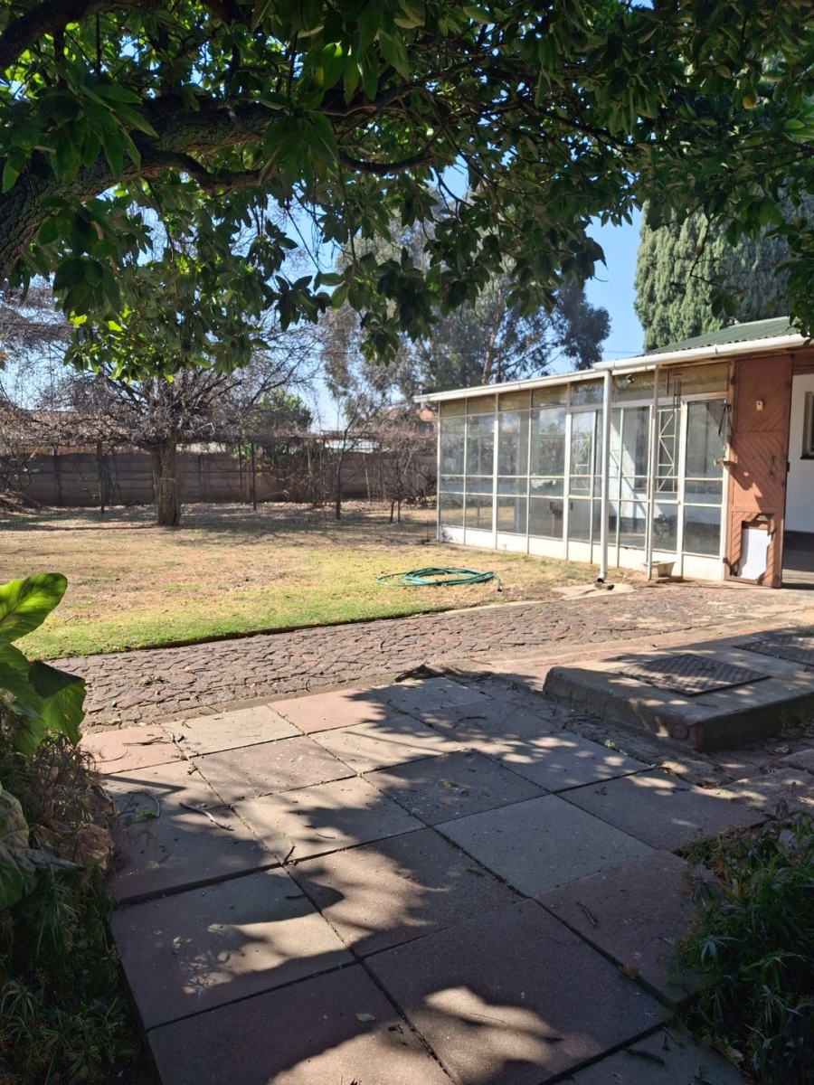3 Bedroom Property for Sale in Cloverdene Gauteng