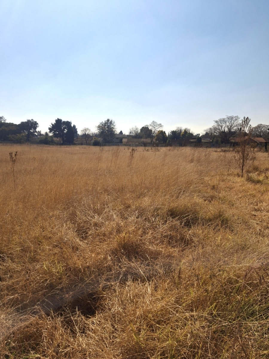3 Bedroom Property for Sale in Cloverdene Gauteng