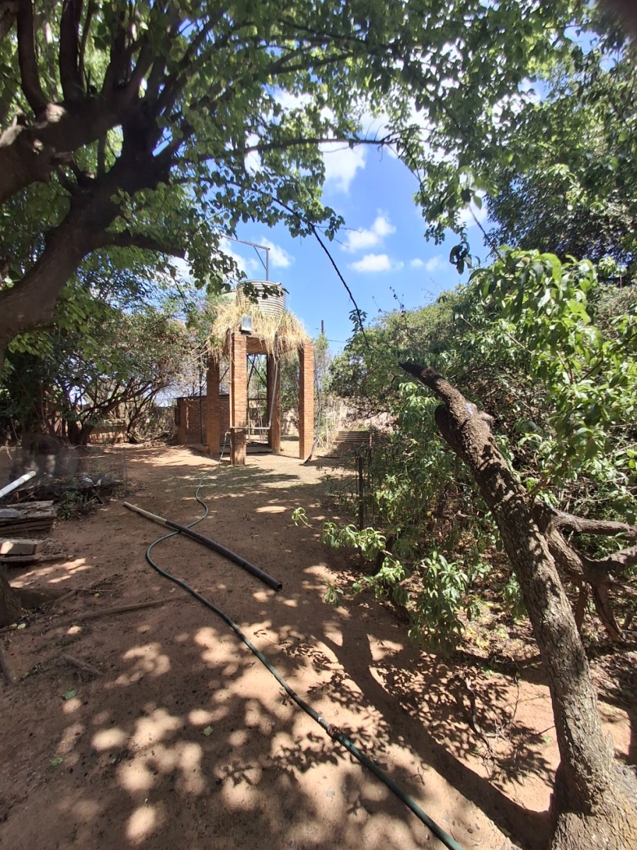 Commercial Property for Sale in Cloverdene Gauteng