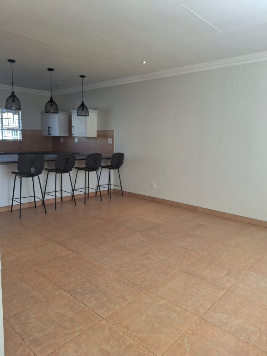 2 Bedroom Property for Sale in Brentwood Park AH Gauteng