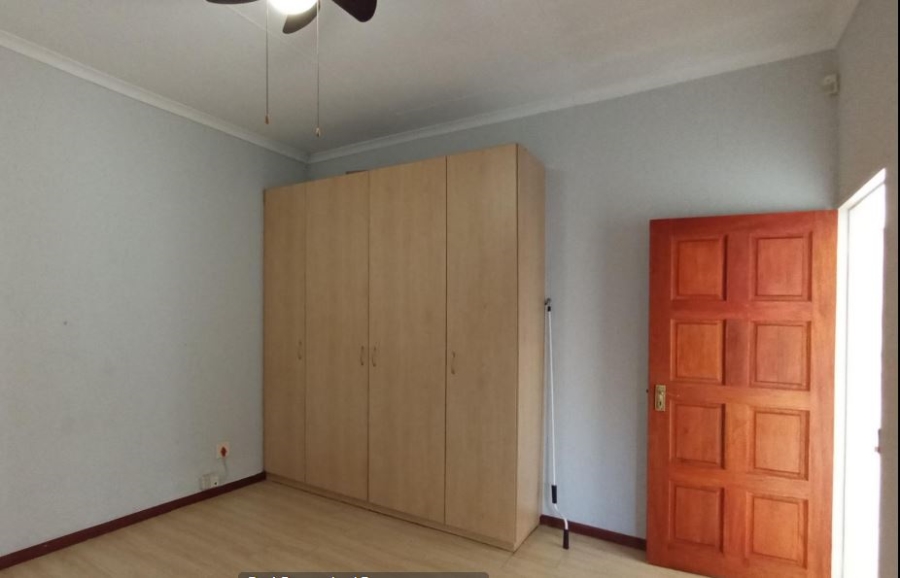 5 Bedroom Property for Sale in Eden Glen Gauteng
