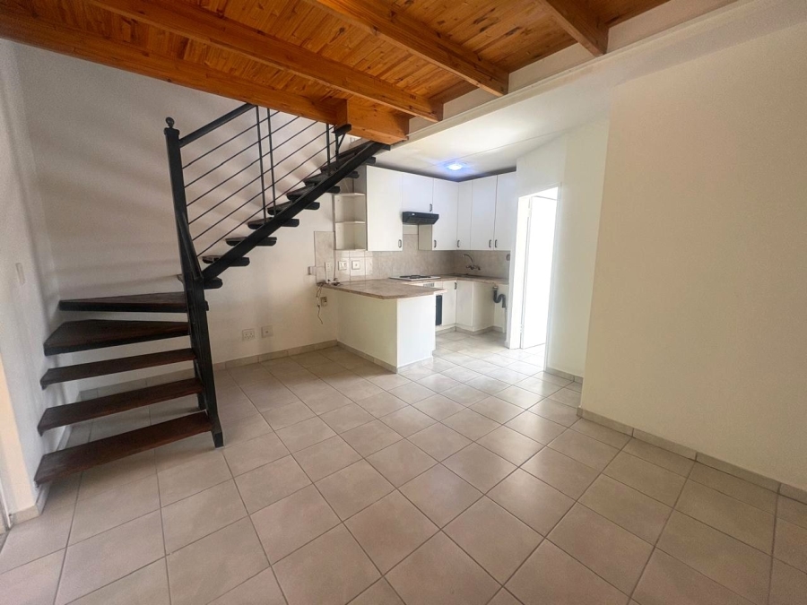 2 Bedroom Property for Sale in Wilgeheuwel Gauteng