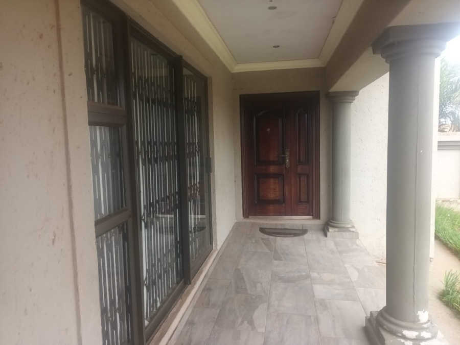 3 Bedroom Property for Sale in Spruit View Gauteng