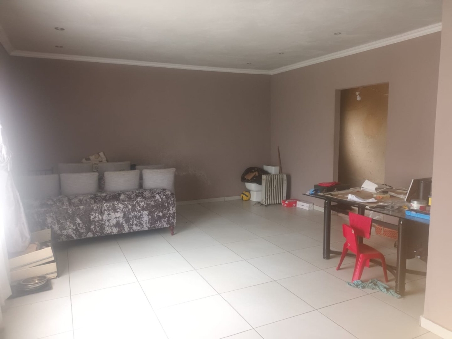 3 Bedroom Property for Sale in Spruit View Gauteng