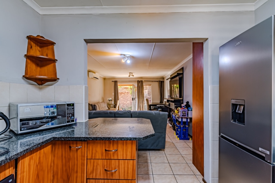 2 Bedroom Property for Sale in Amberfield Gauteng