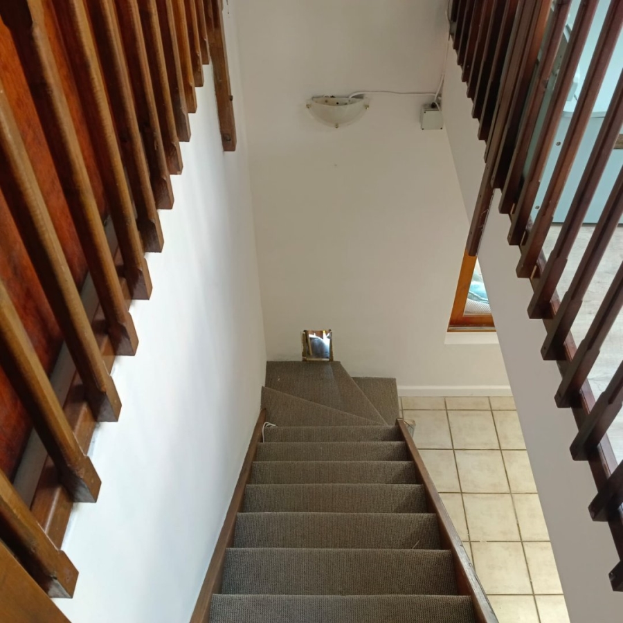 4 Bedroom Property for Sale in Glen Marais Gauteng