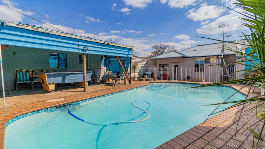 4 Bedroom Property for Sale in The Hill Gauteng