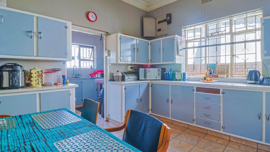 4 Bedroom Property for Sale in The Hill Gauteng