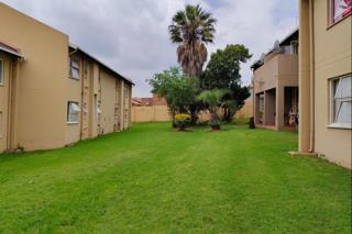 To Let 3 Bedroom Property for Rent in Vorna Valley Gauteng