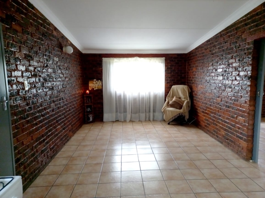 To Let 2 Bedroom Property for Rent in Putfontein Gauteng