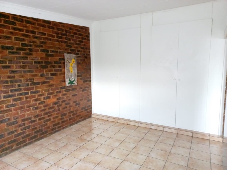 To Let 2 Bedroom Property for Rent in Putfontein Gauteng