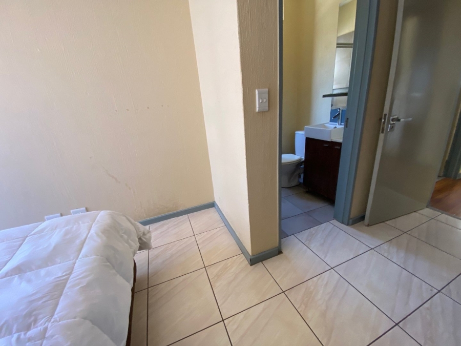 2 Bedroom Property for Sale in Fourways Gauteng