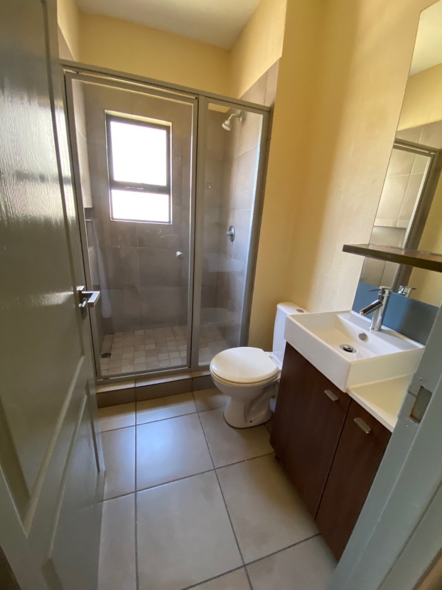 2 Bedroom Property for Sale in Fourways Gauteng