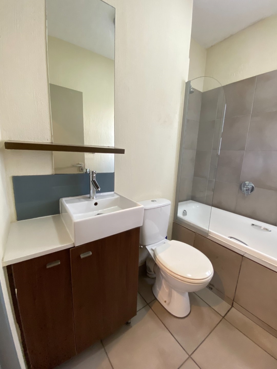 2 Bedroom Property for Sale in Fourways Gauteng
