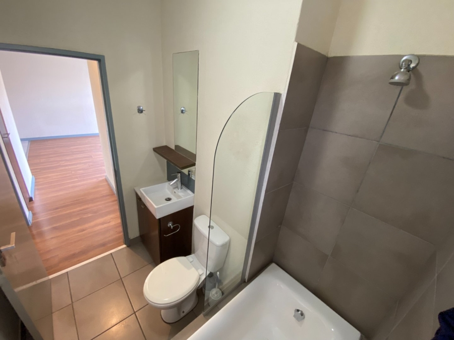 2 Bedroom Property for Sale in Fourways Gauteng