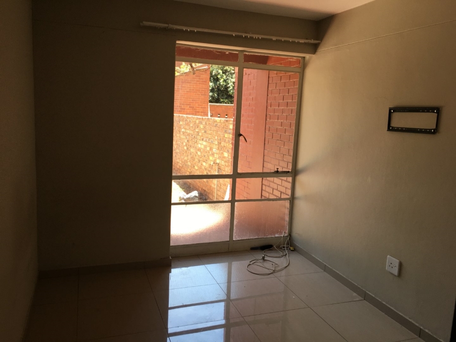 1 Bedroom Property for Sale in Jeppestown Gauteng