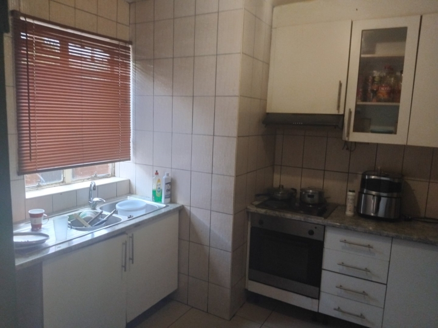 1 Bedroom Property for Sale in Jeppestown Gauteng