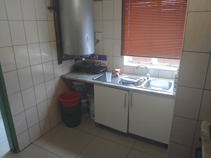 1 Bedroom Property for Sale in Jeppestown Gauteng