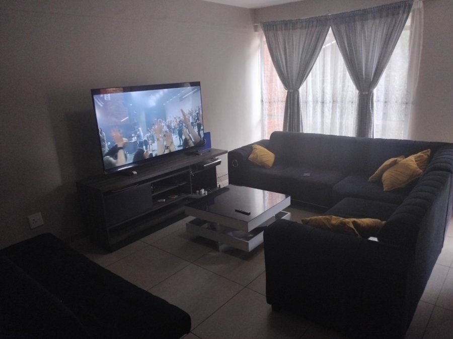 1 Bedroom Property for Sale in Jeppestown Gauteng