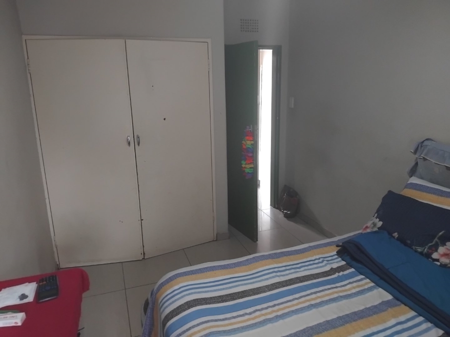 1 Bedroom Property for Sale in Jeppestown Gauteng