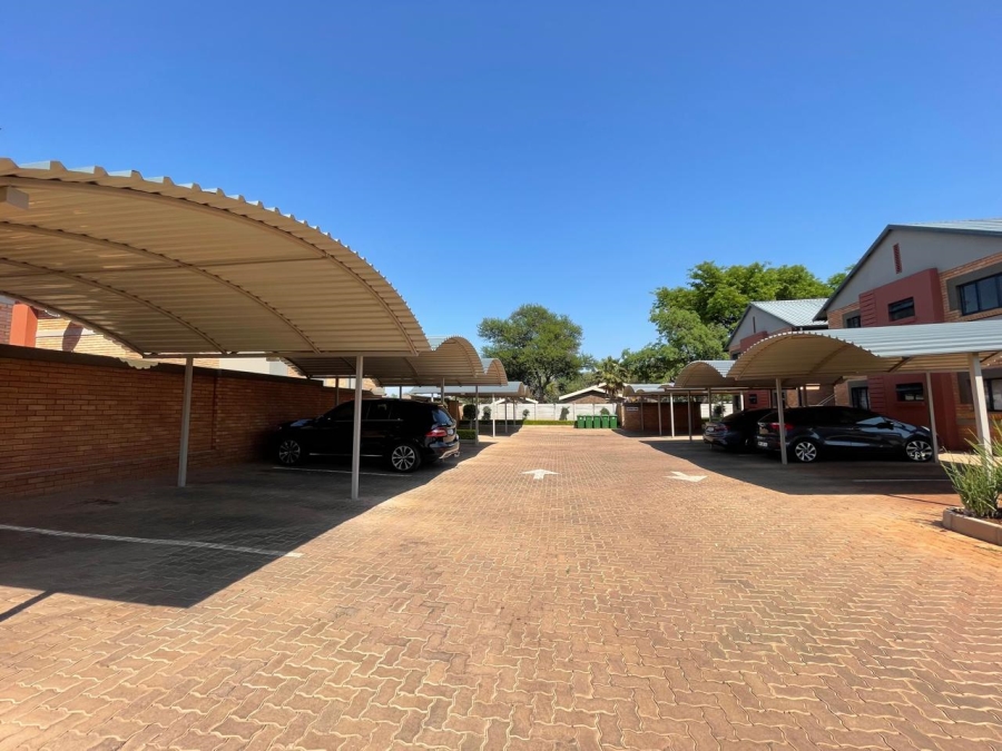 2 Bedroom Property for Sale in Annlin Gauteng