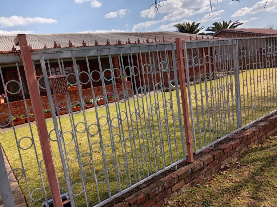 3 Bedroom Property for Sale in Vanderbijlpark SW 1 Gauteng