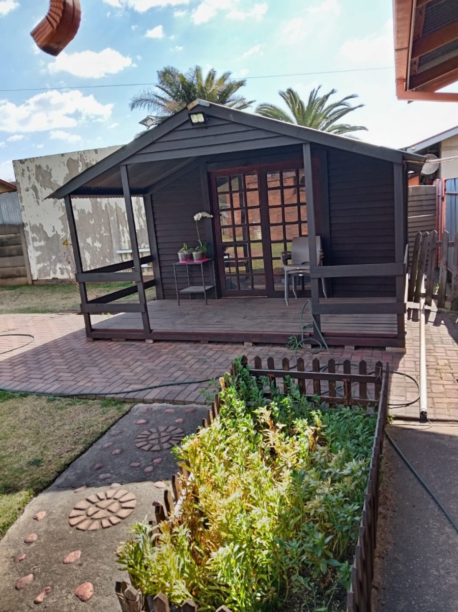 3 Bedroom Property for Sale in Vanderbijlpark SW 1 Gauteng