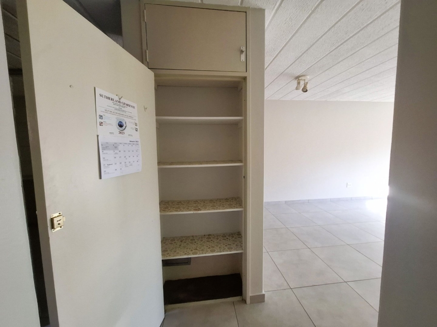 To Let 2 Bedroom Property for Rent in Garsfontein Gauteng