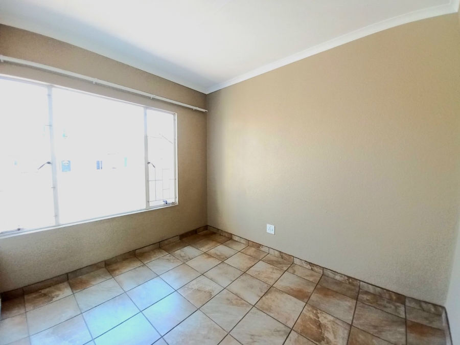 1 Bedroom Property for Sale in Eden Glen Gauteng