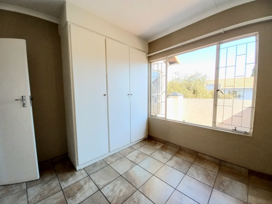 1 Bedroom Property for Sale in Eden Glen Gauteng