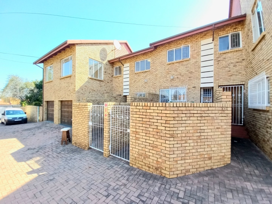 3 Bedroom Property for Sale in Eden Glen Gauteng