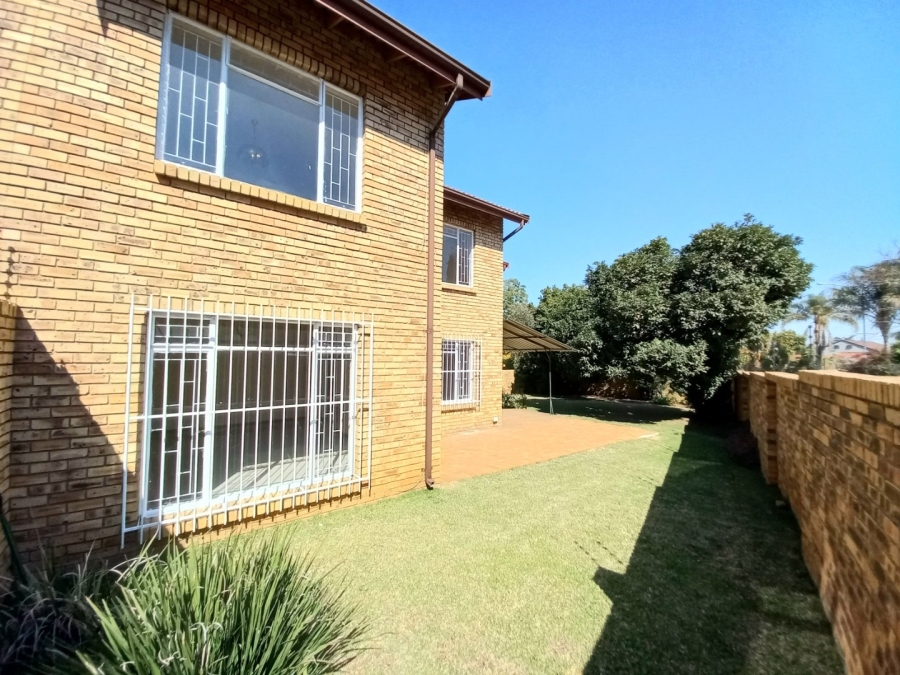 3 Bedroom Property for Sale in Eden Glen Gauteng