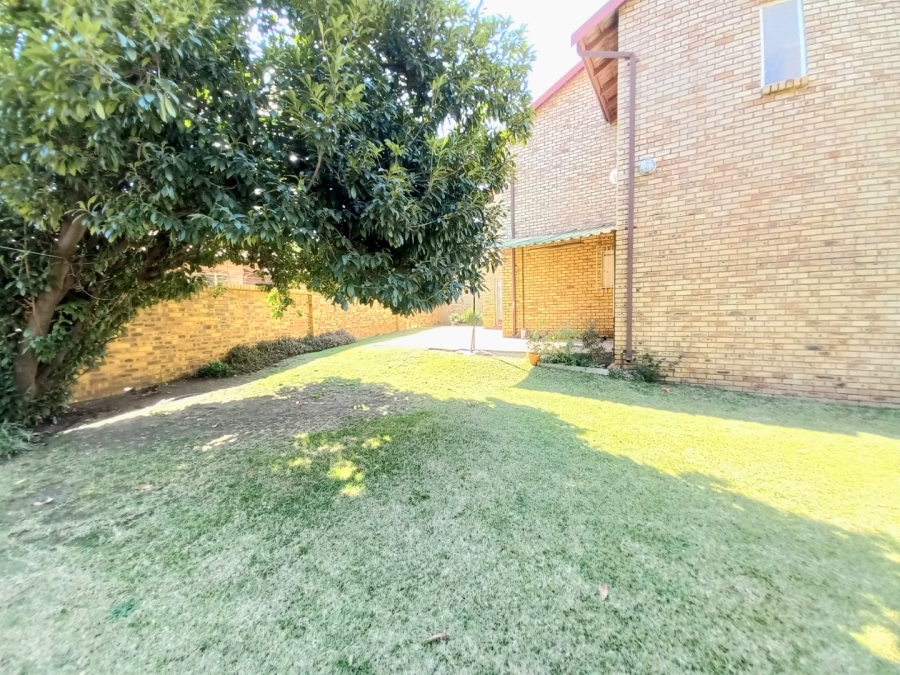 3 Bedroom Property for Sale in Eden Glen Gauteng