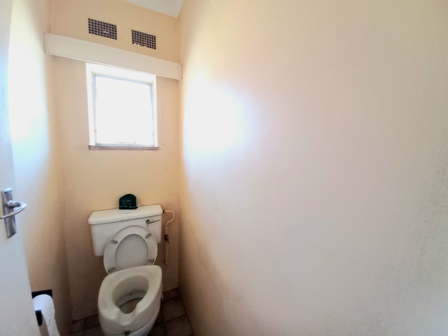 3 Bedroom Property for Sale in Edenvale Central Gauteng
