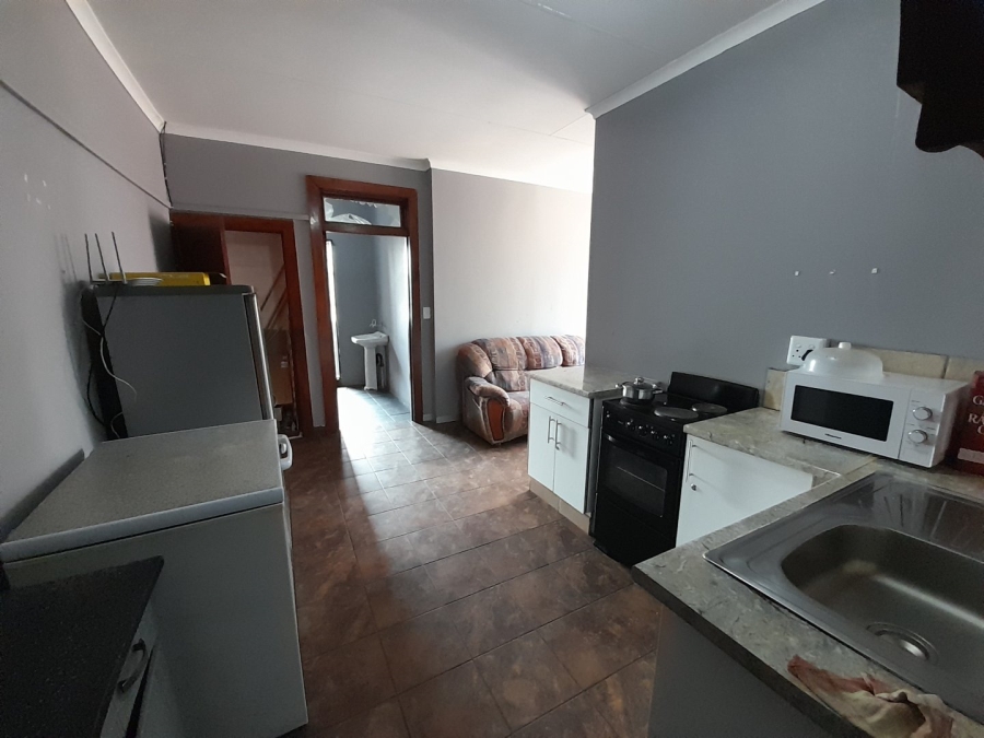 7 Bedroom Property for Sale in Brixton Gauteng