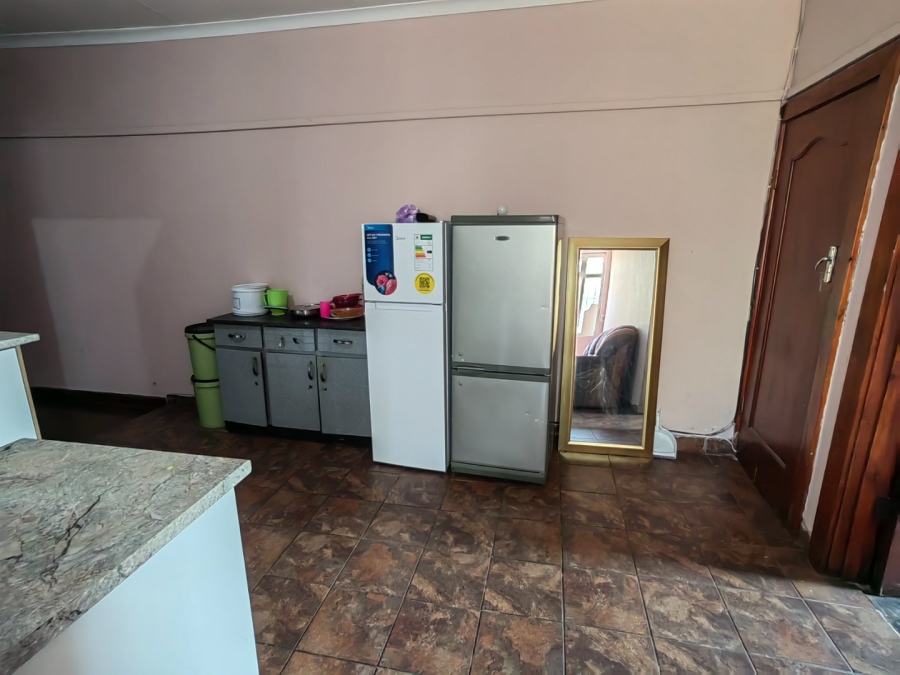7 Bedroom Property for Sale in Brixton Gauteng
