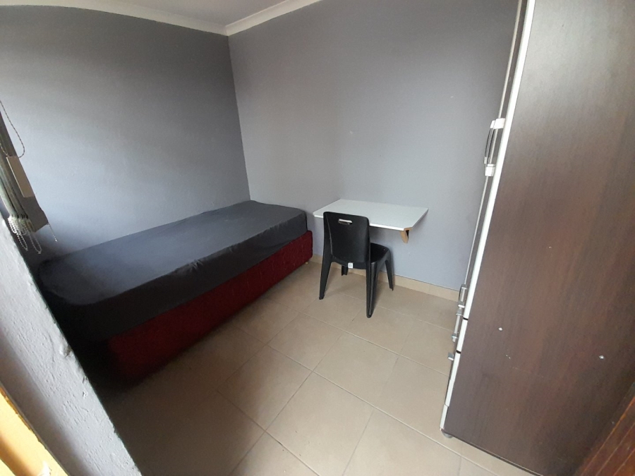 7 Bedroom Property for Sale in Brixton Gauteng
