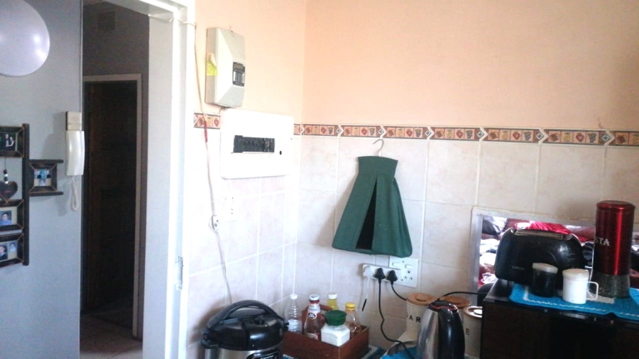 2 Bedroom Property for Sale in Vanderbijlpark CW 3 Gauteng