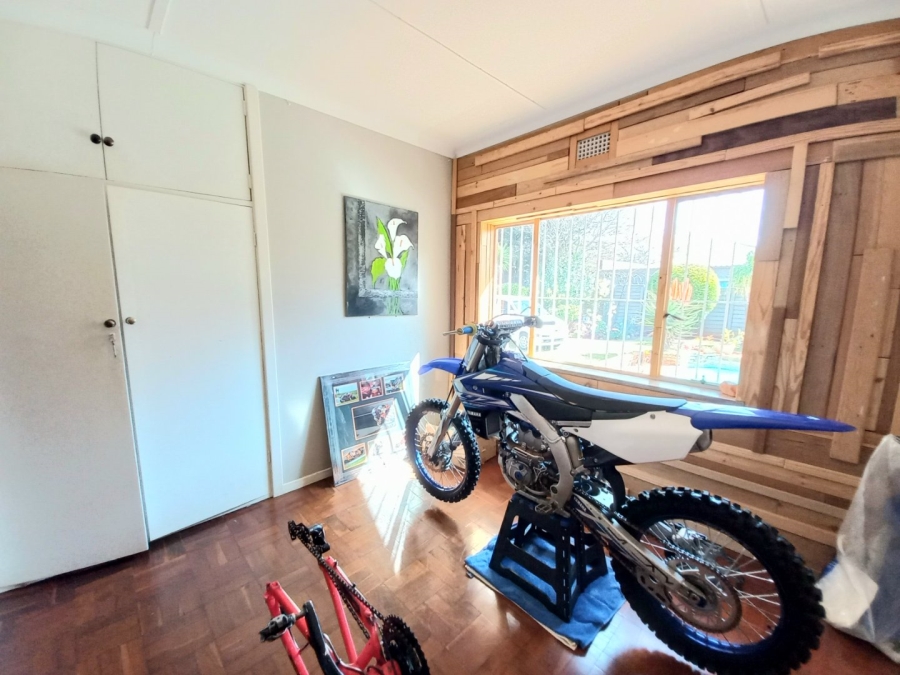 3 Bedroom Property for Sale in Edendale Gauteng