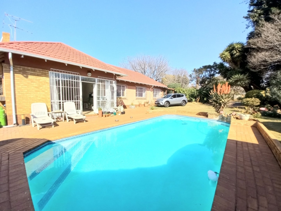 3 Bedroom Property for Sale in Edendale Gauteng