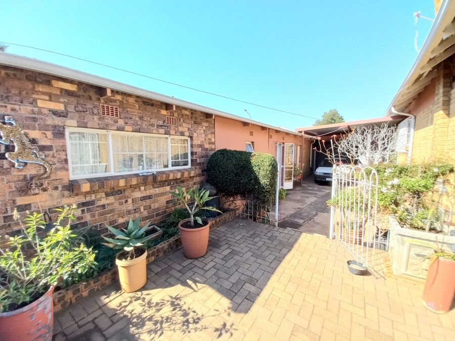 3 Bedroom Property for Sale in Edendale Gauteng