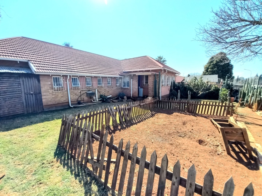 3 Bedroom Property for Sale in Edendale Gauteng