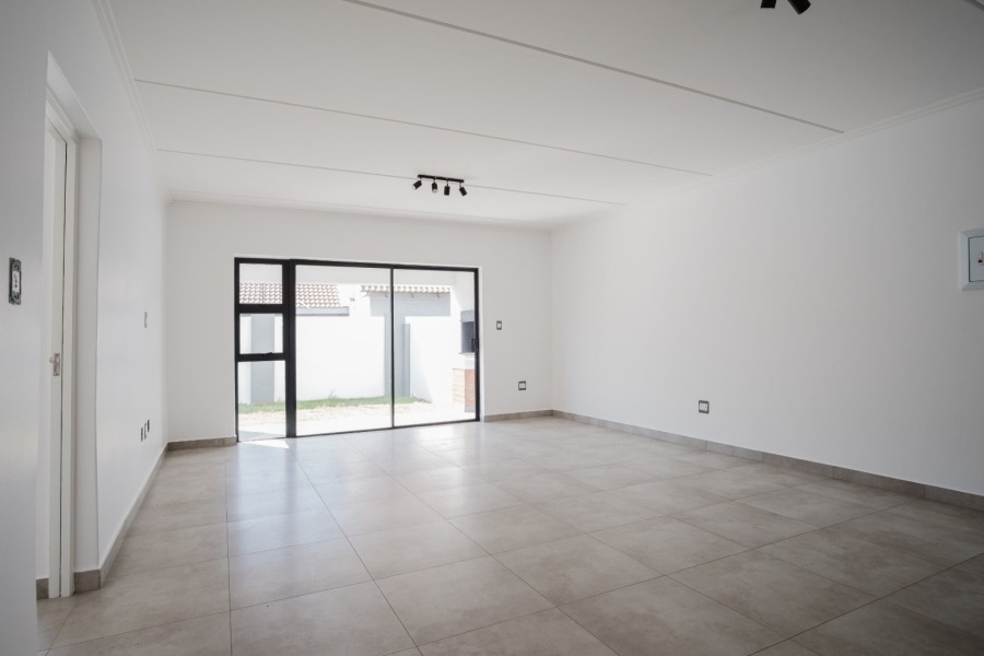 2 Bedroom Property for Sale in Rynfield Gauteng