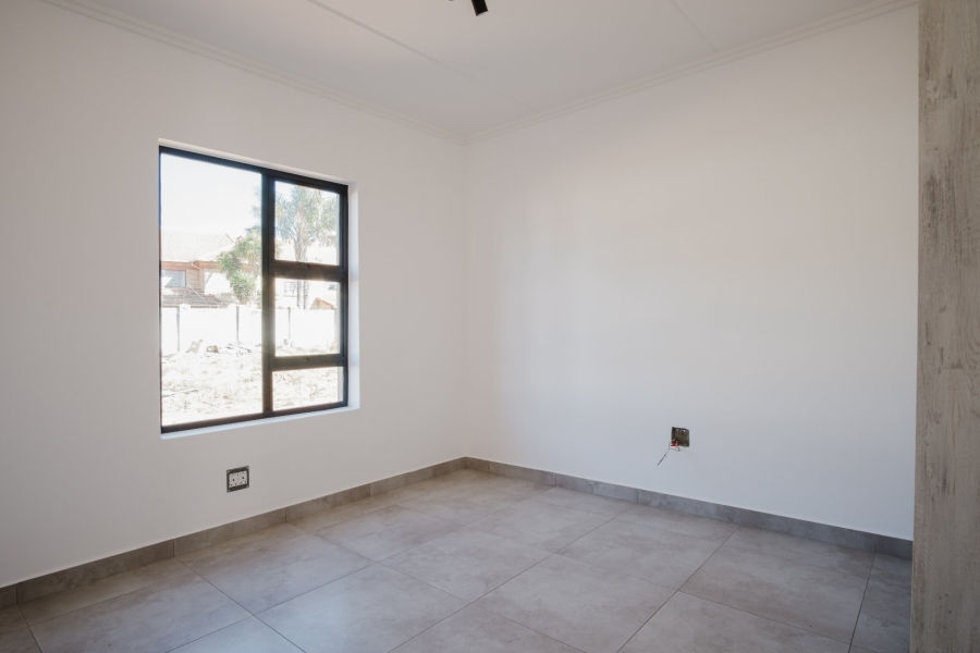 2 Bedroom Property for Sale in Rynfield Gauteng